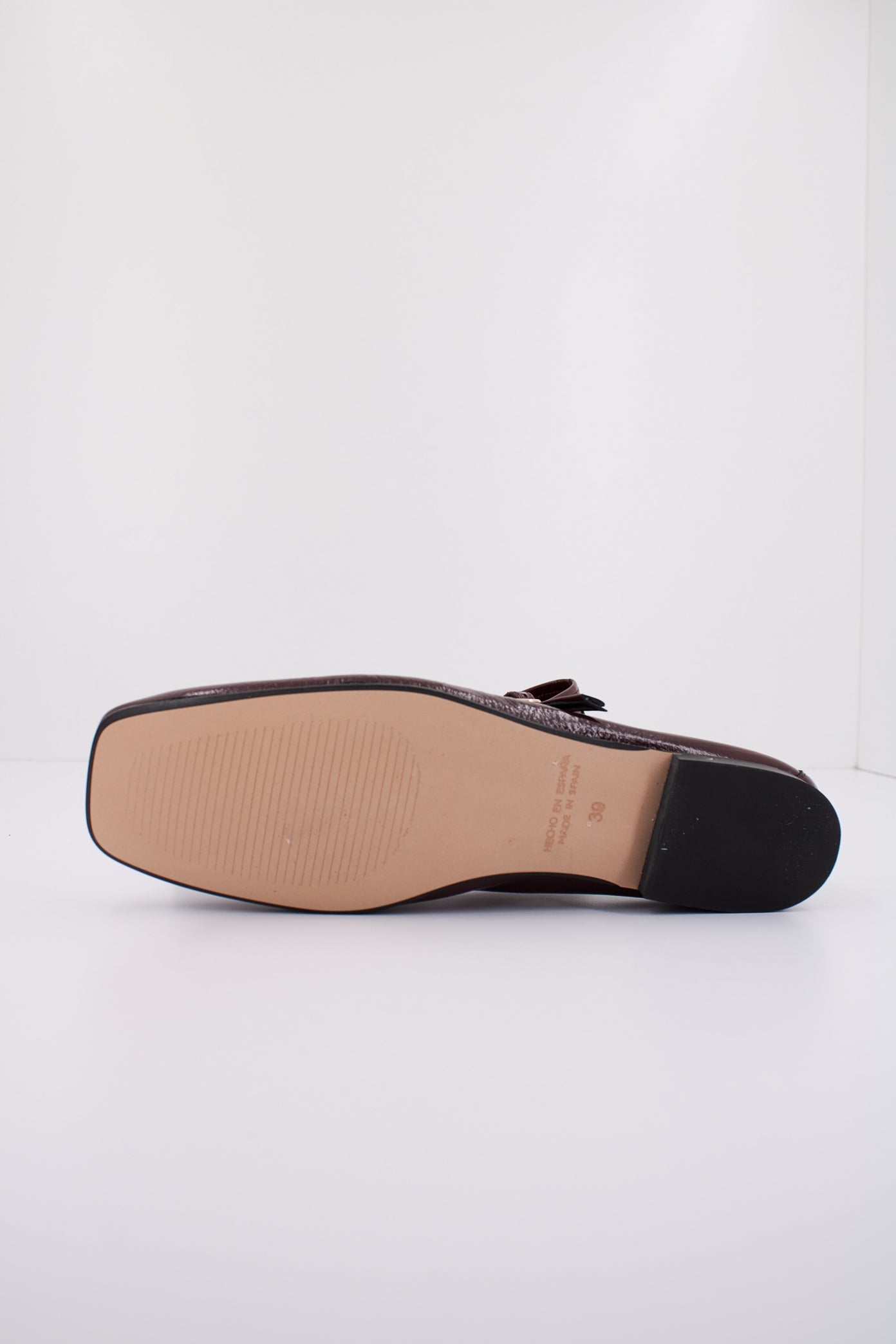 YELLOW RITA en color TAPIZ (5)