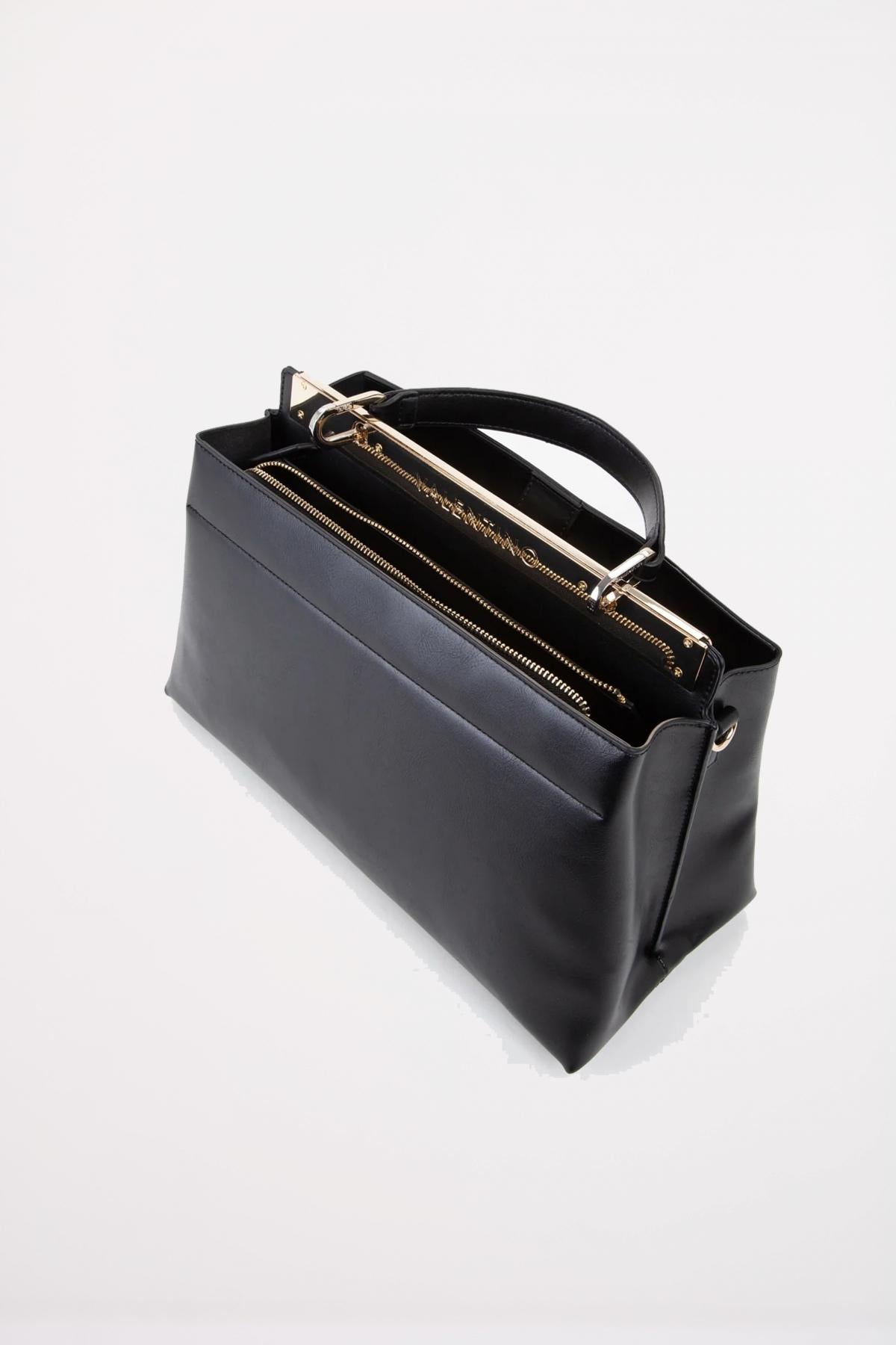 VALENTINO BAGS VICTORIA en color NERO (3)