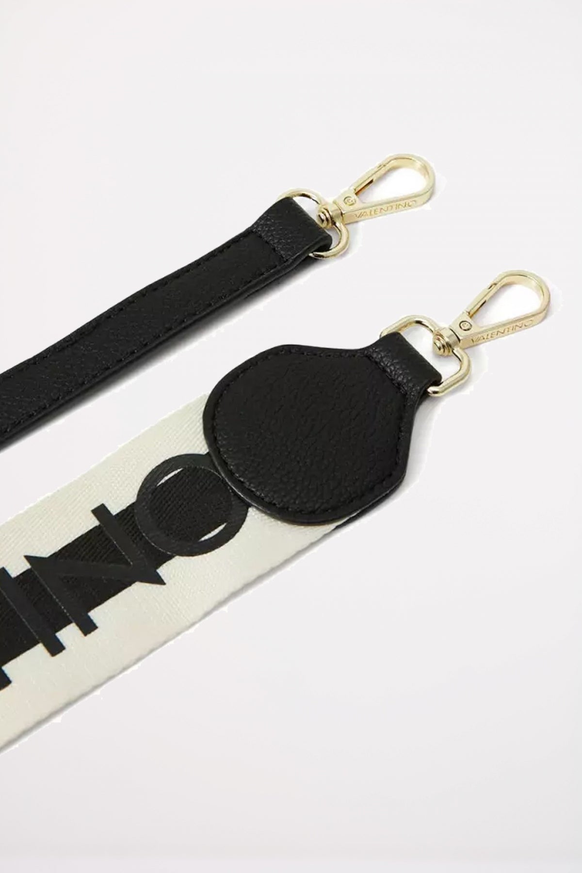 VALENTINO BAGS TASCAPANE PANSY en color NERO (4)