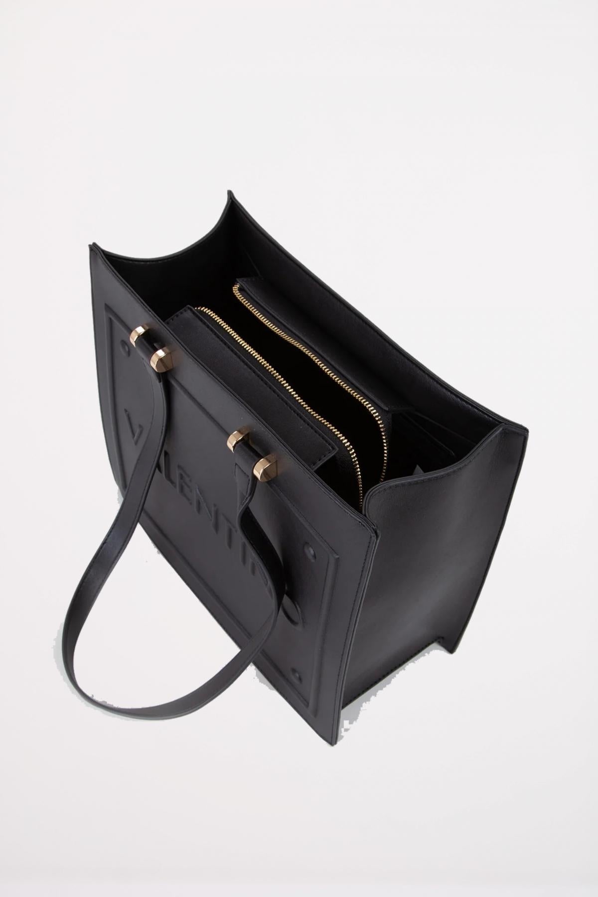 VALENTINO BAGS SINDY RE BAG en color NERO (4)