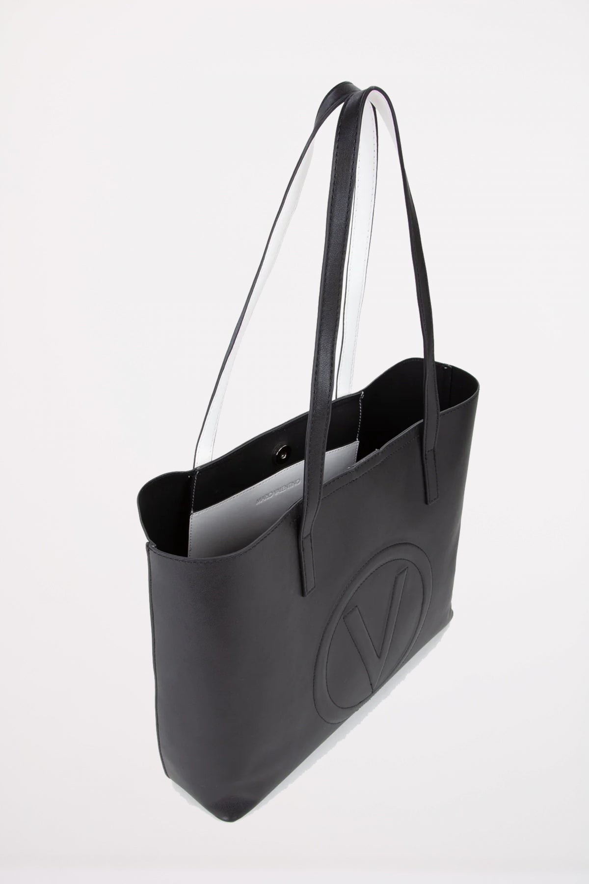 VALENTINO BAGS SELENA RE BAG en color BNCNRO (4)