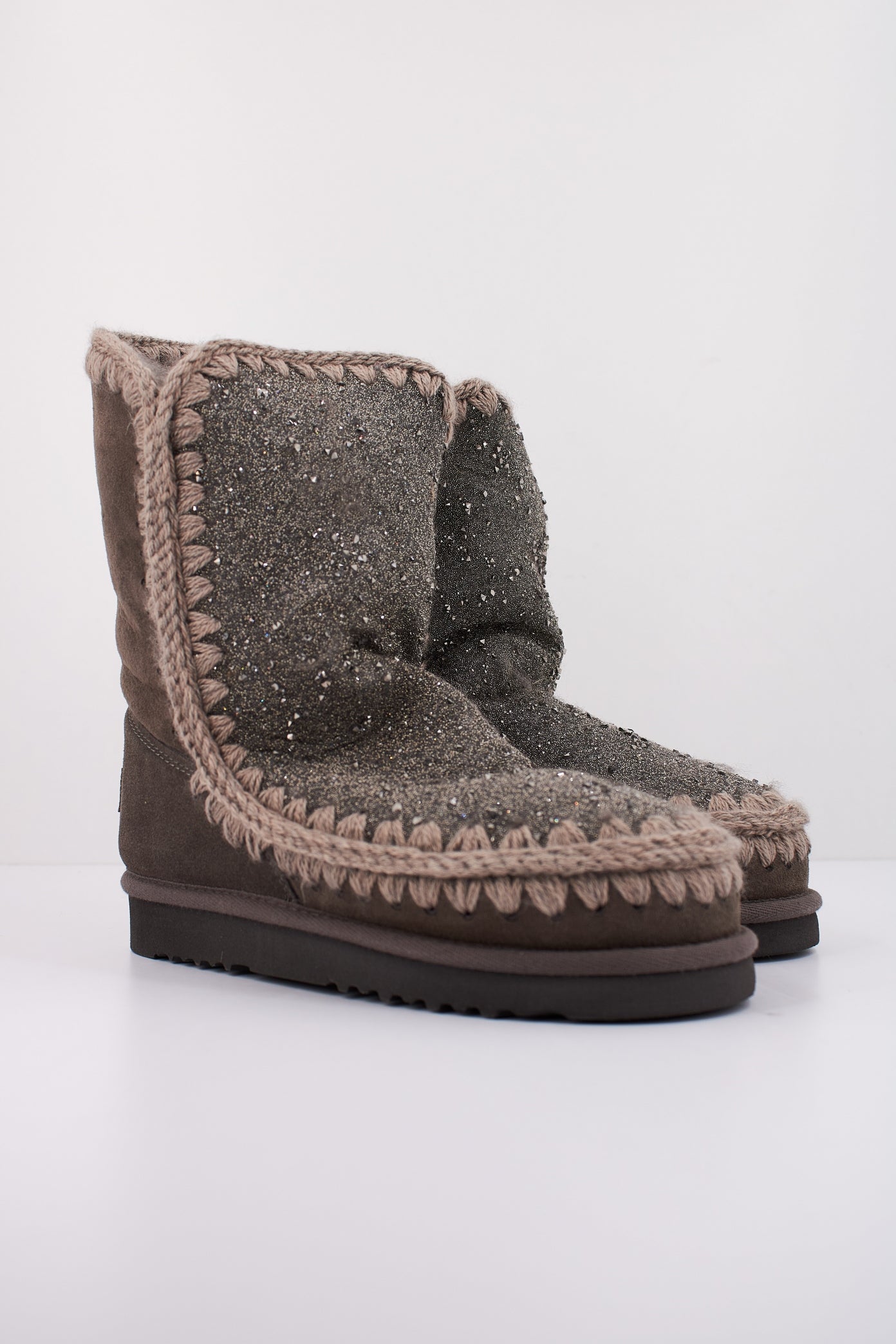 MOU  ESKIMO  HOTFIX en color CHA  (2)