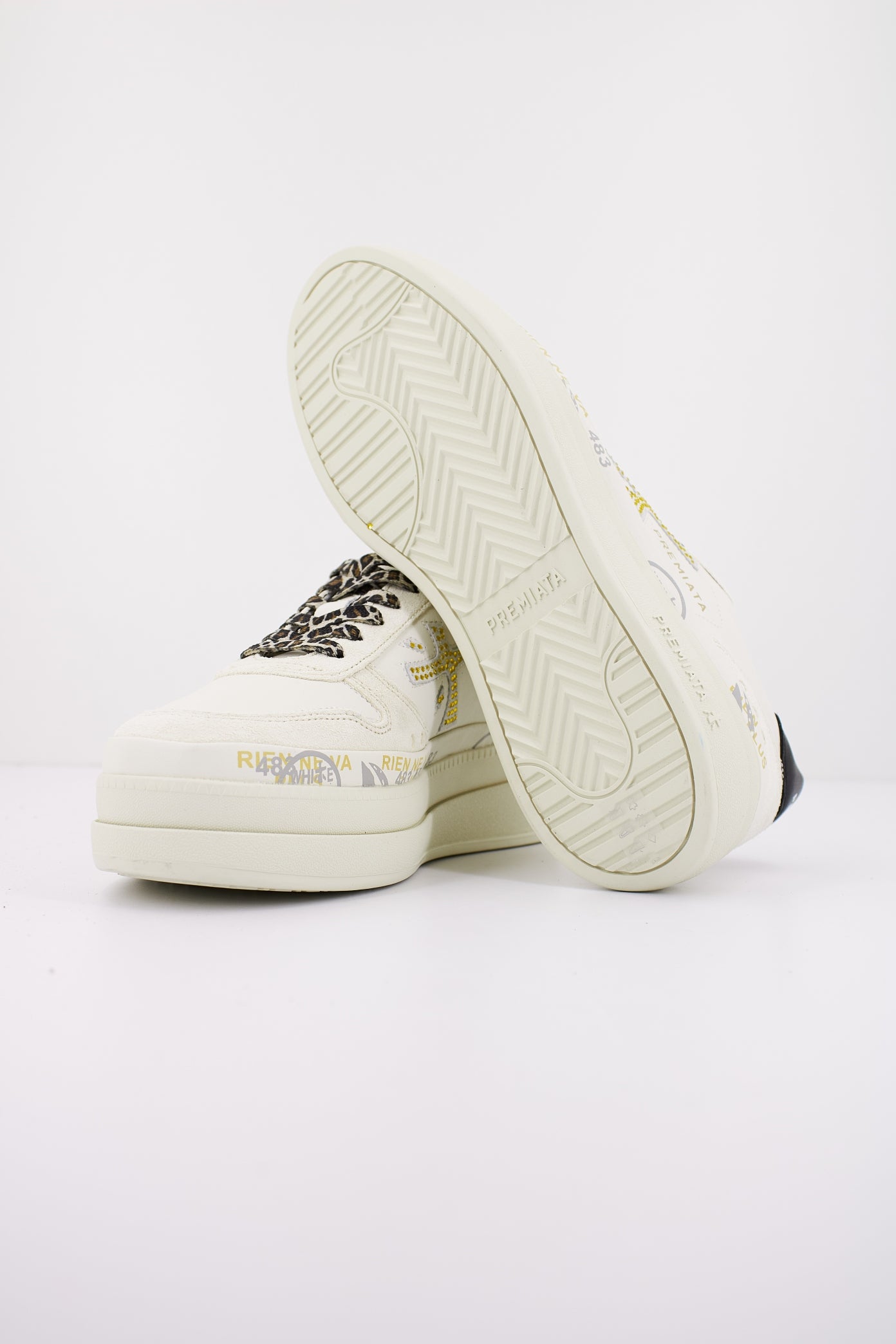 PREMIATA MICOL en color (4)