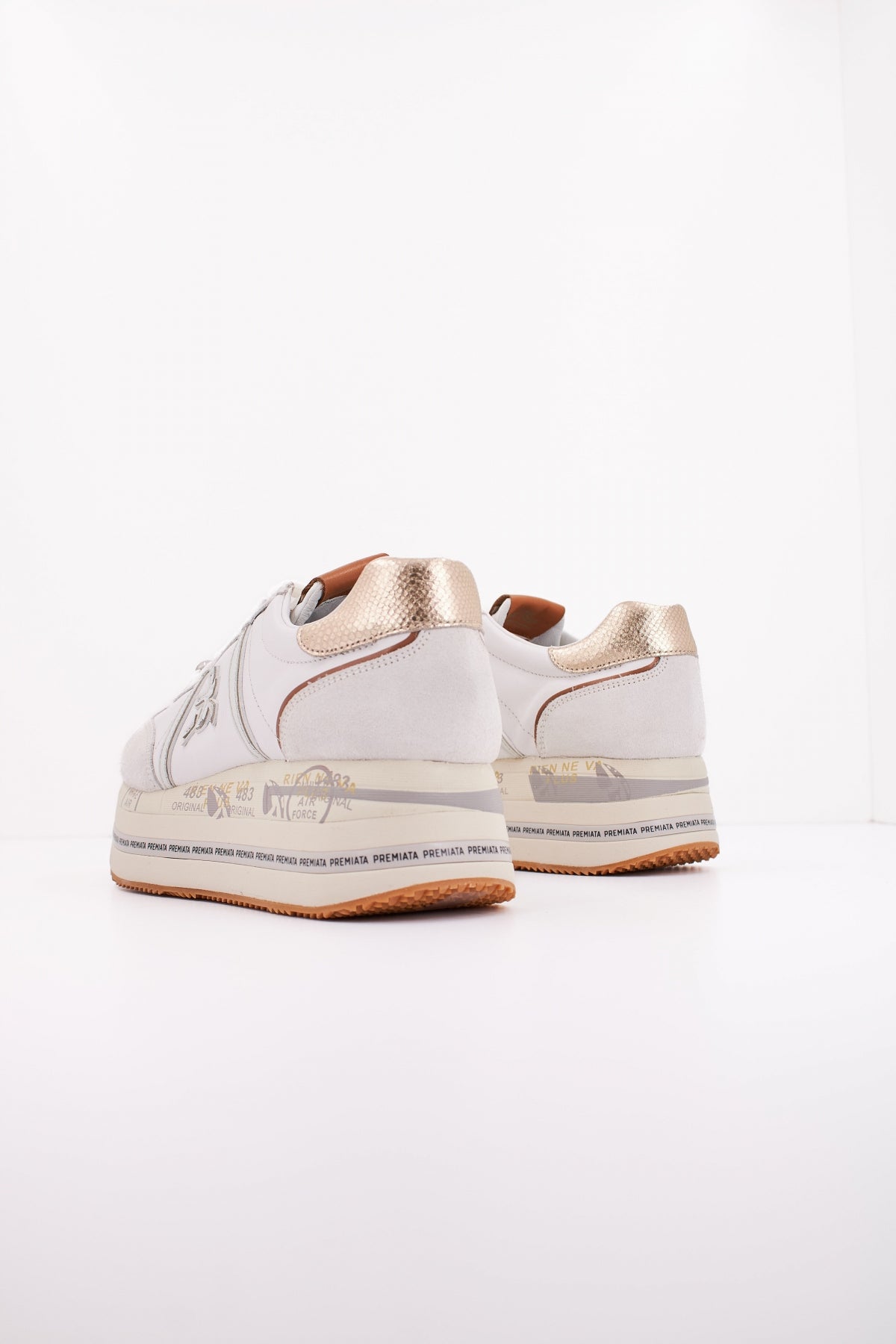 PREMIATA BETH en color (4)