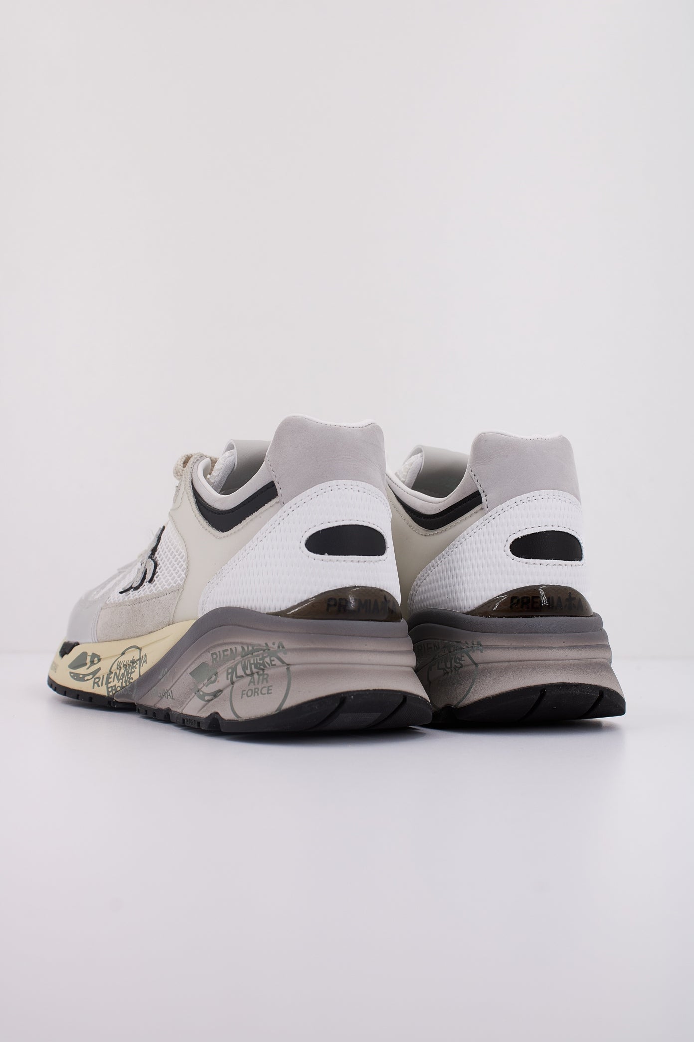 PREMIATA MASED en color (4)