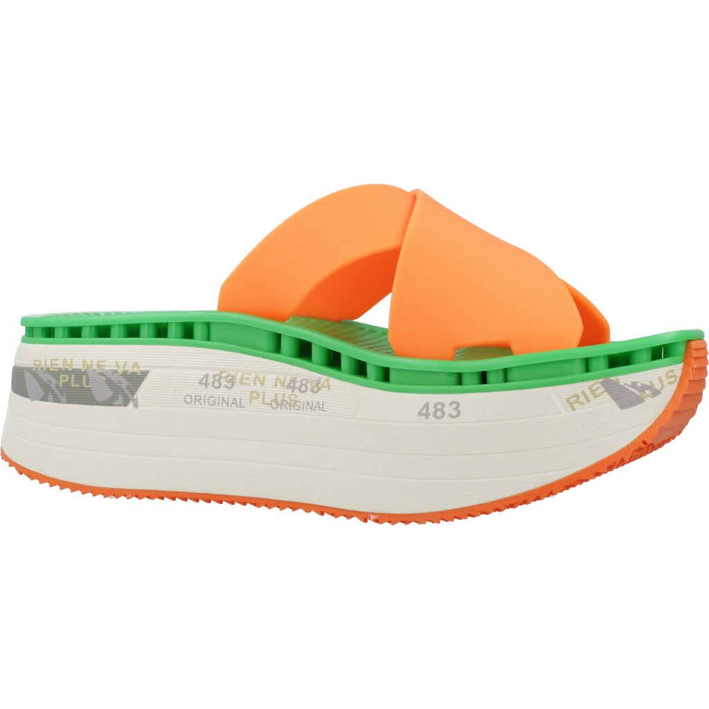 PREMIATA MOURA en color (5)
