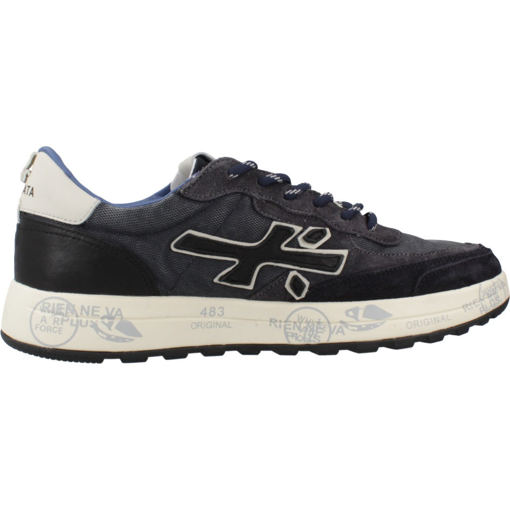 PREMIATA NOUS en color (4)