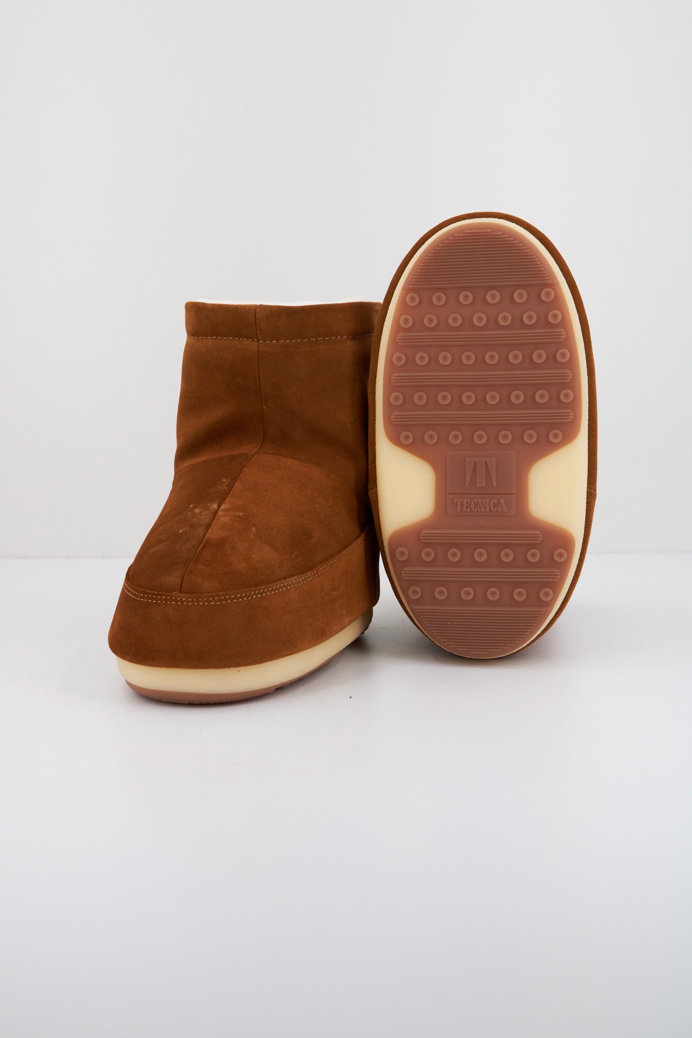 MOON BOOT MB ICON LOW NOLACE S en color COGNAC (4)
