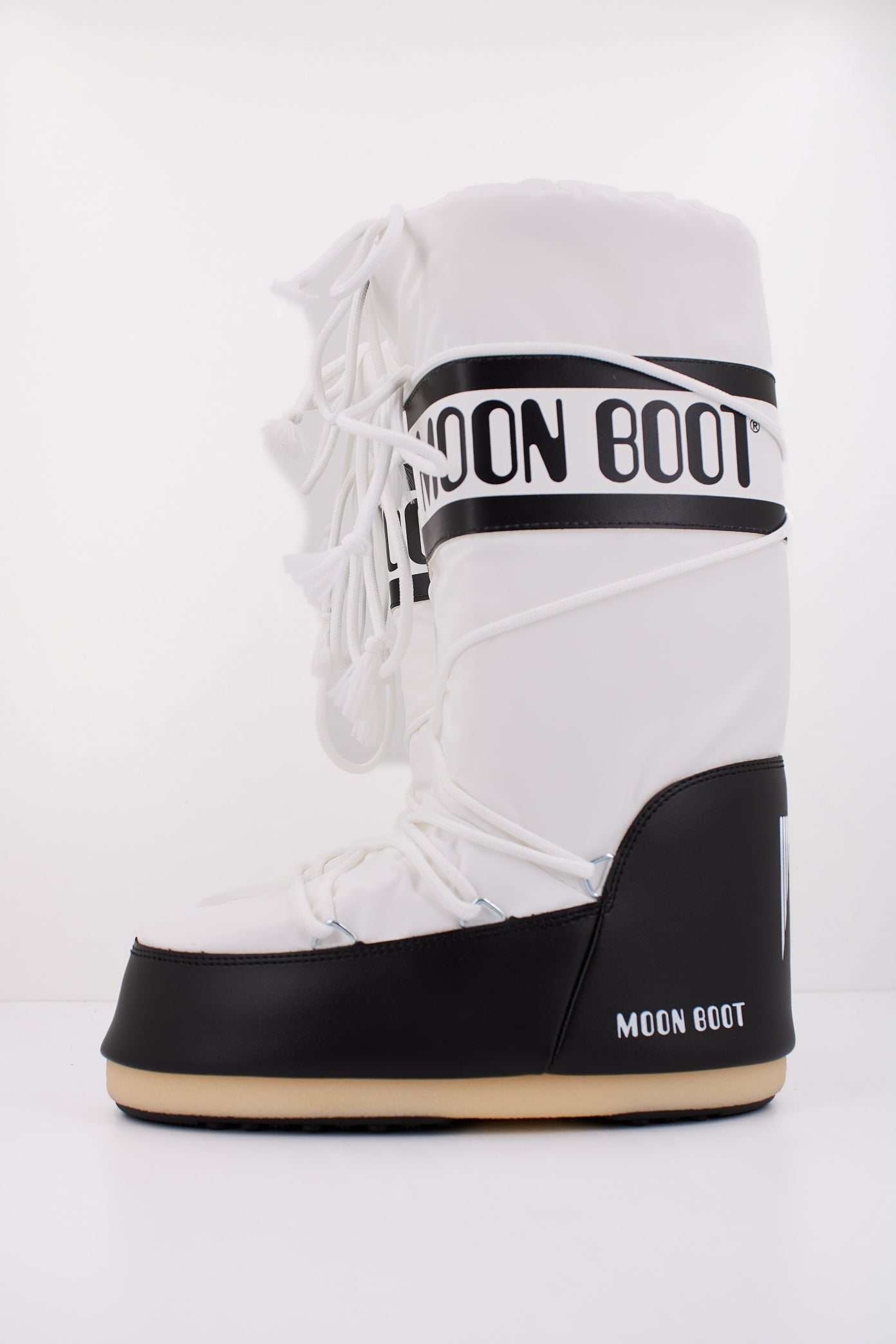 MOON BOOT MB ICON NYLON en color BLKWTE (1)