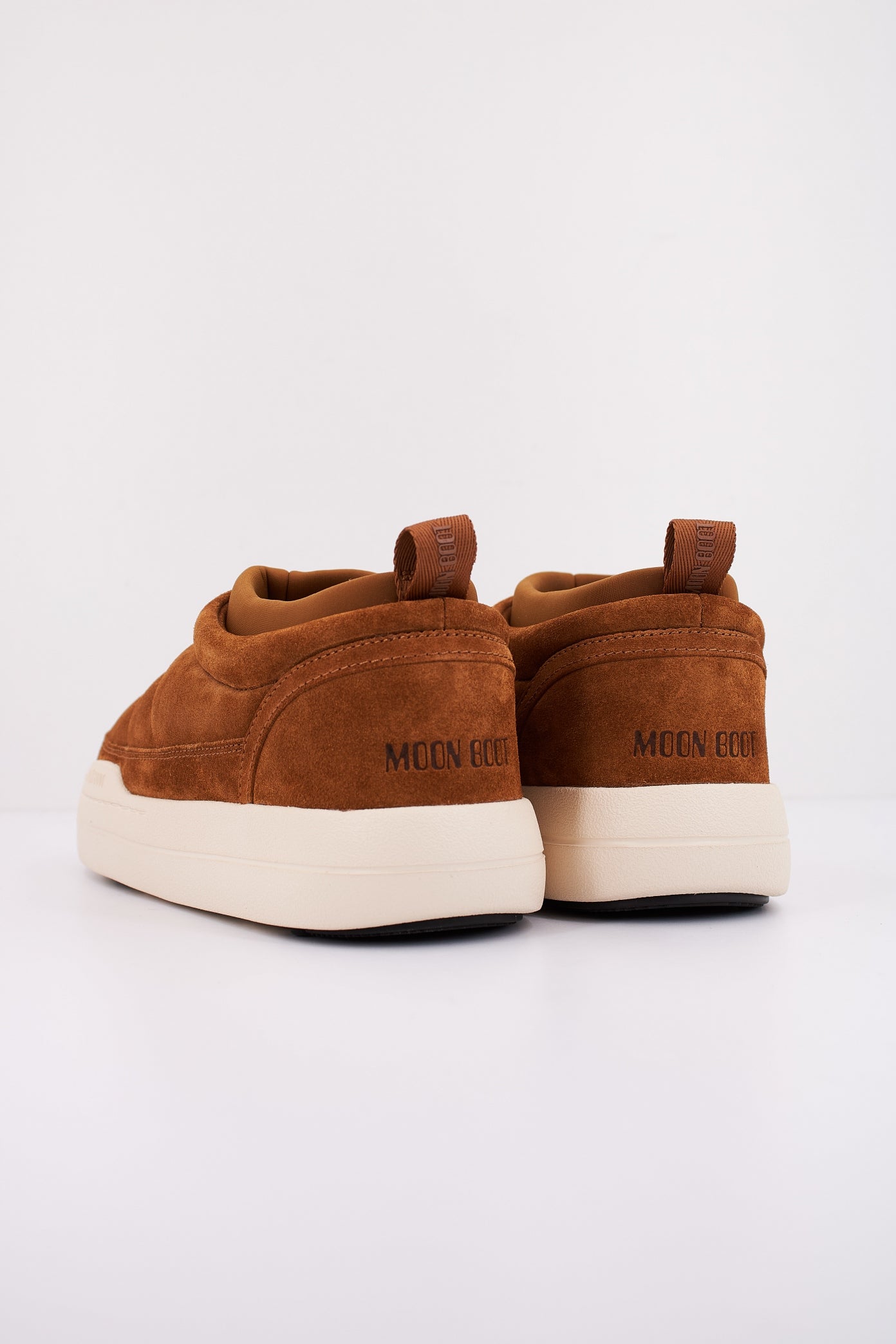 MOON BOOT MB PARK SOFT SUED en color COGNAC (4)