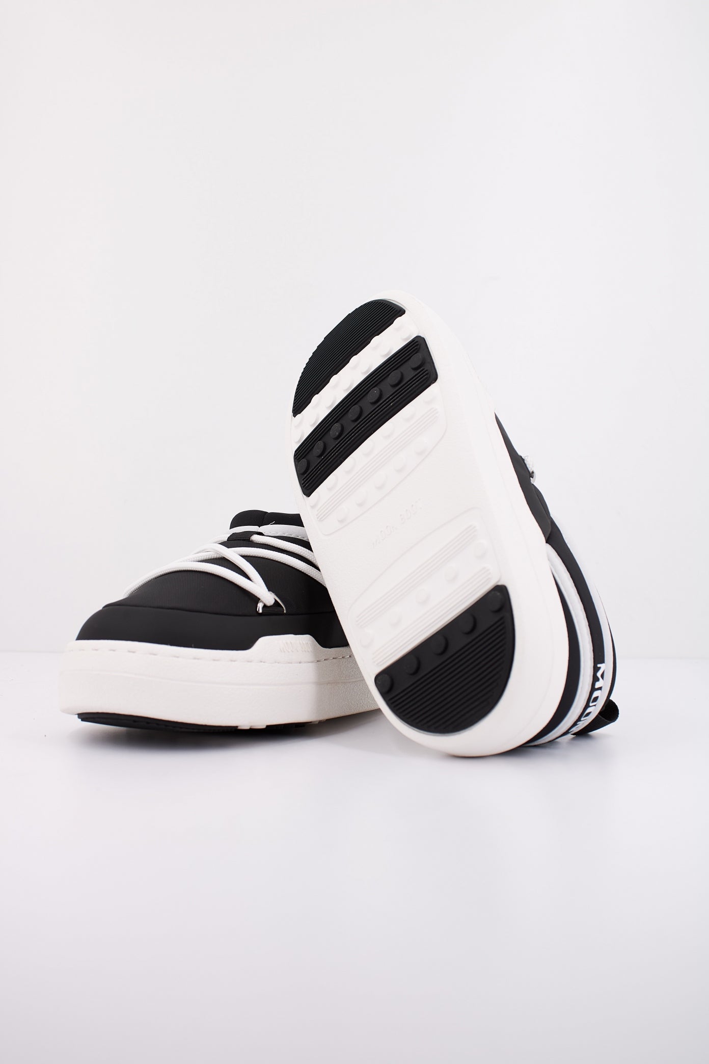 MOON BOOT MB PARK ICON en color BLACK (5)