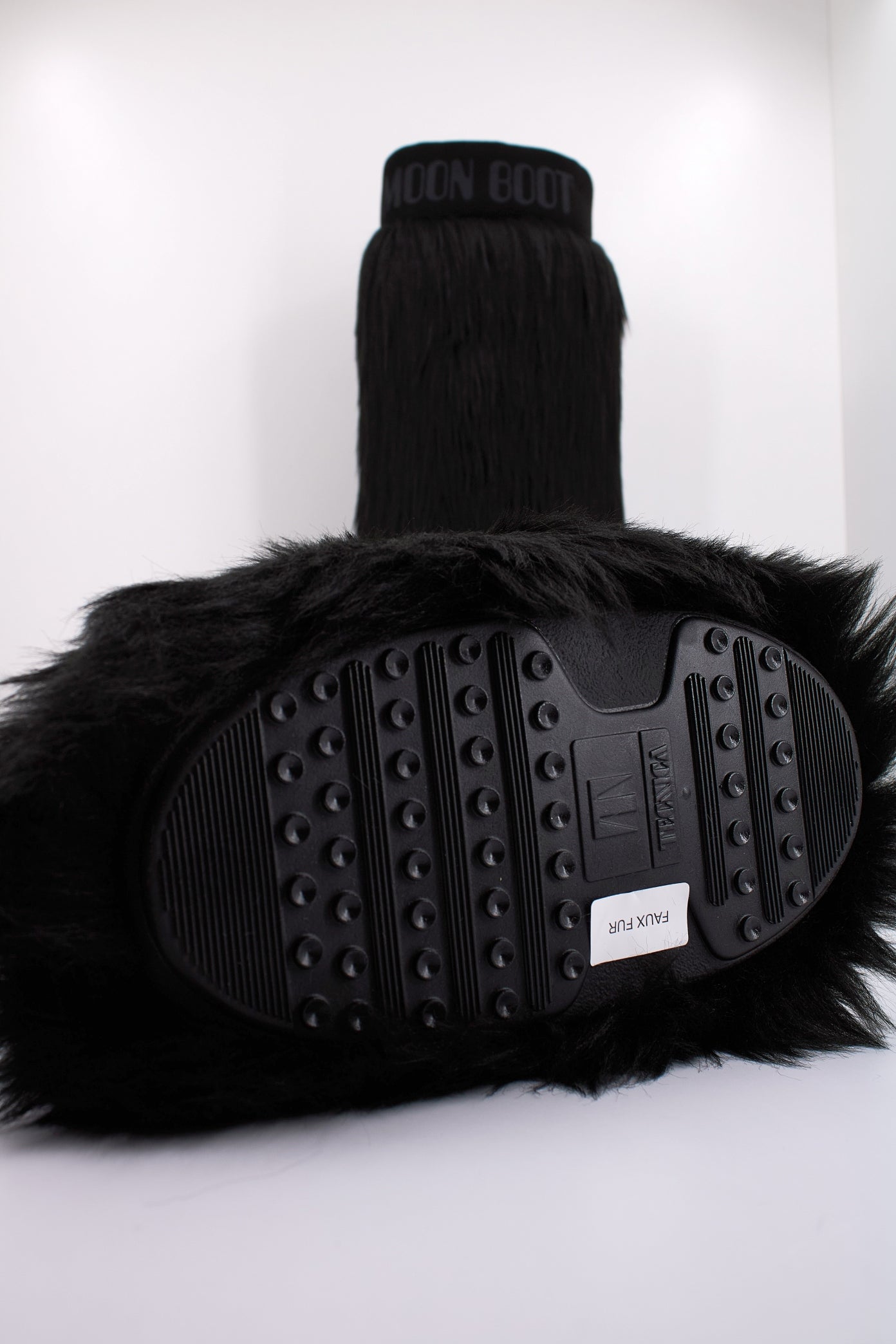 MOON BOOT MB ICON YETI EXTRA en color BLACK (5)