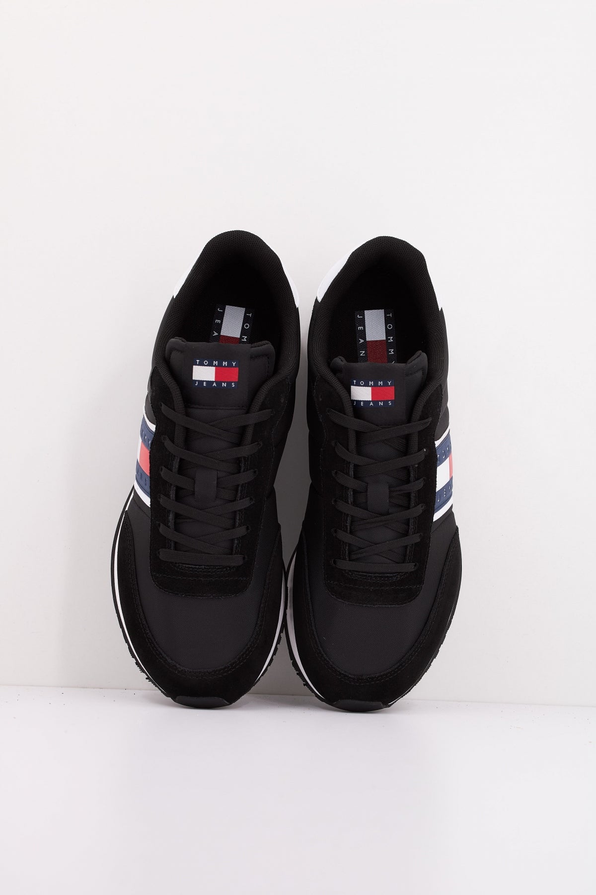 TOMMY JEANS TJM RUNNER CASUAL en color BDS (3)