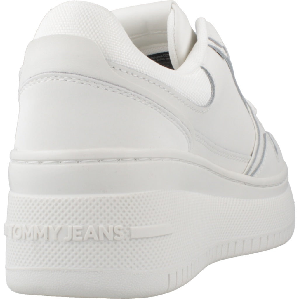 TOMMY JEANS TJW RETRO BASKET FLA en color YBL (3)