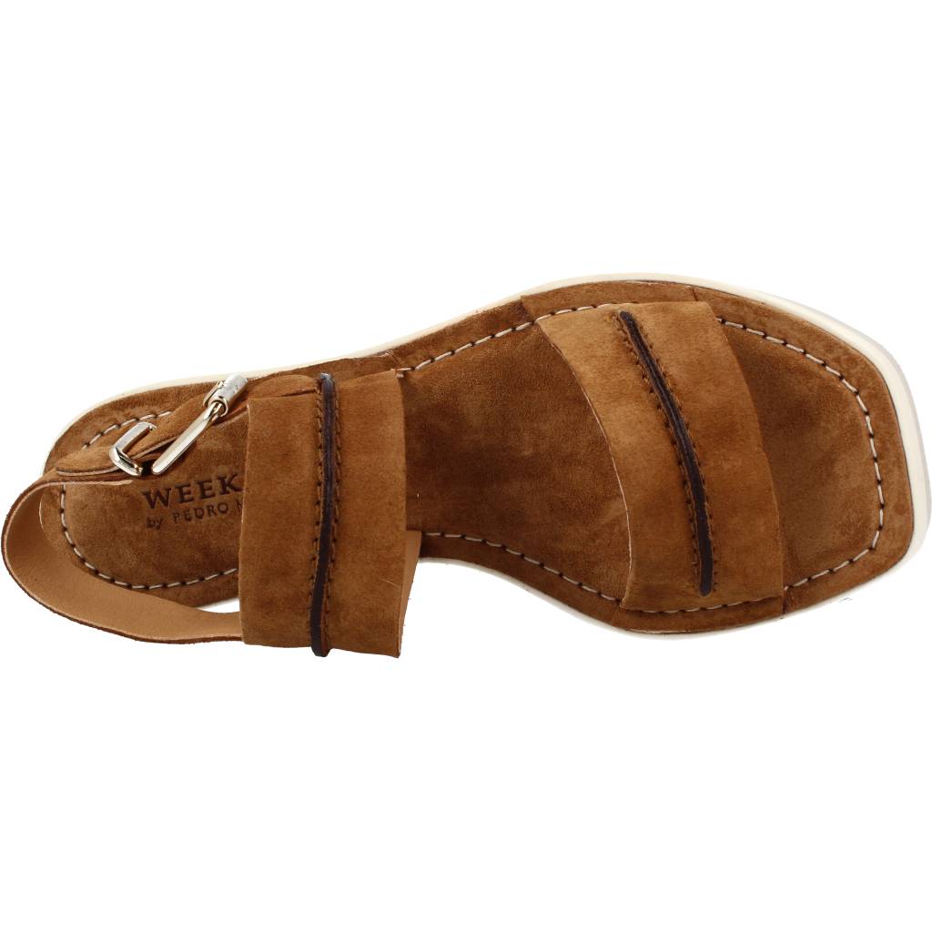 WEEKEND W en color PONY (7)