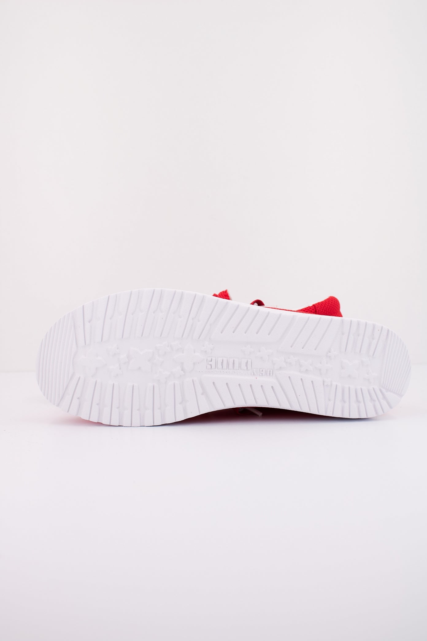 HEY DUDE WALLY SOX en color FLAME (5)