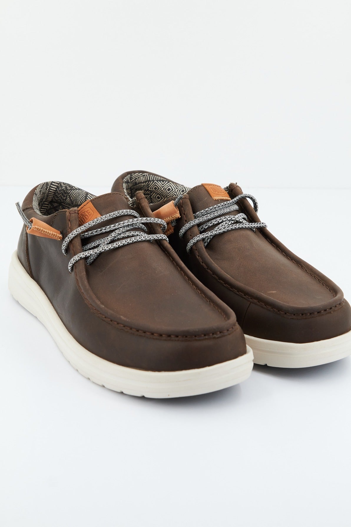 HEY DUDE WALLY GRIP en color GREY (1)