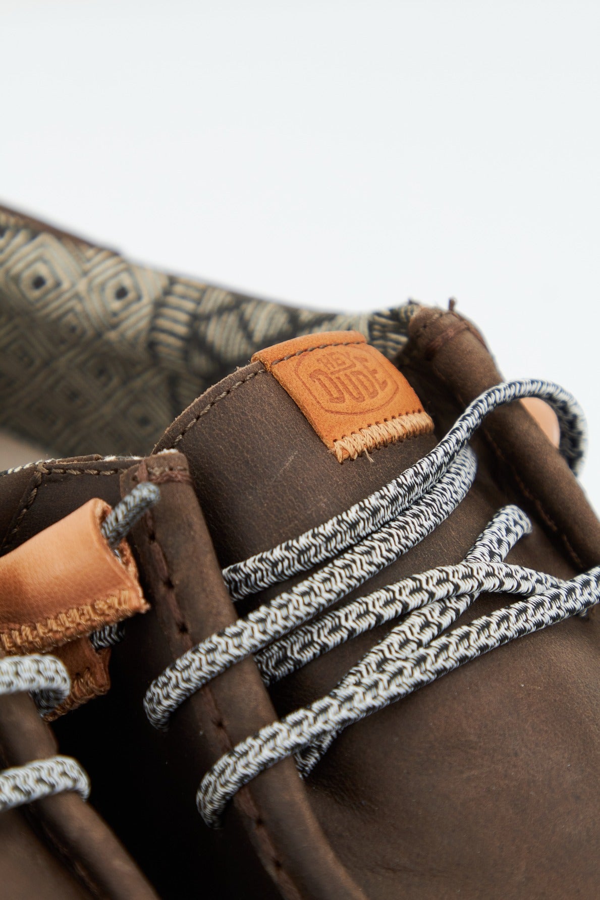 HEY DUDE WALLY GRIP en color GREY (4)