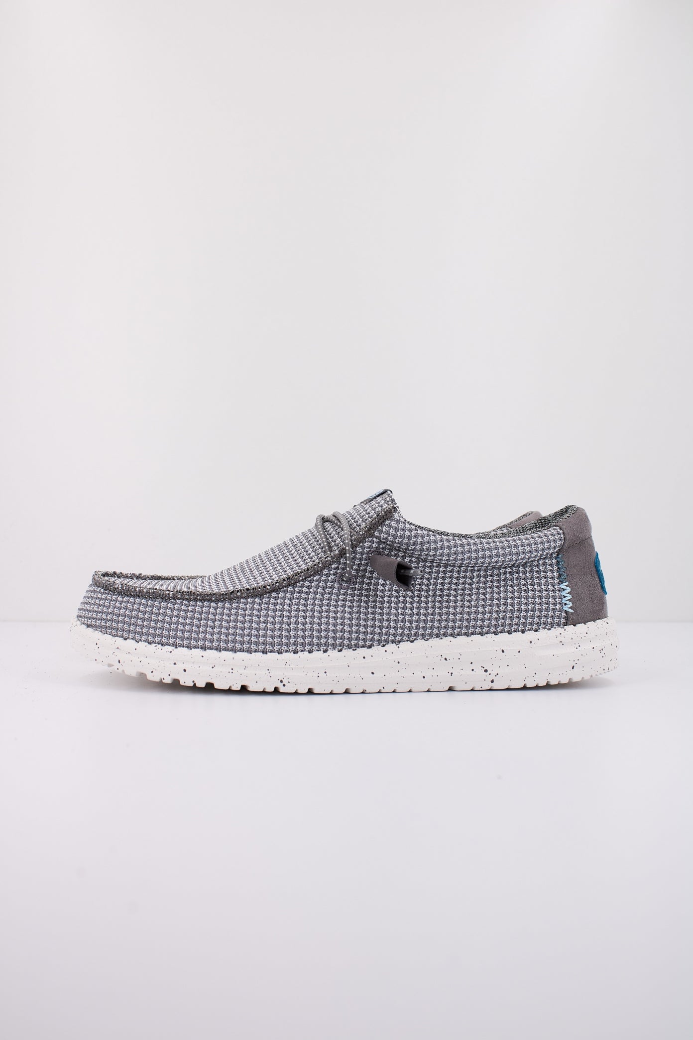 HEY DUDE WALLY SPORT MESH en color GREY (1)