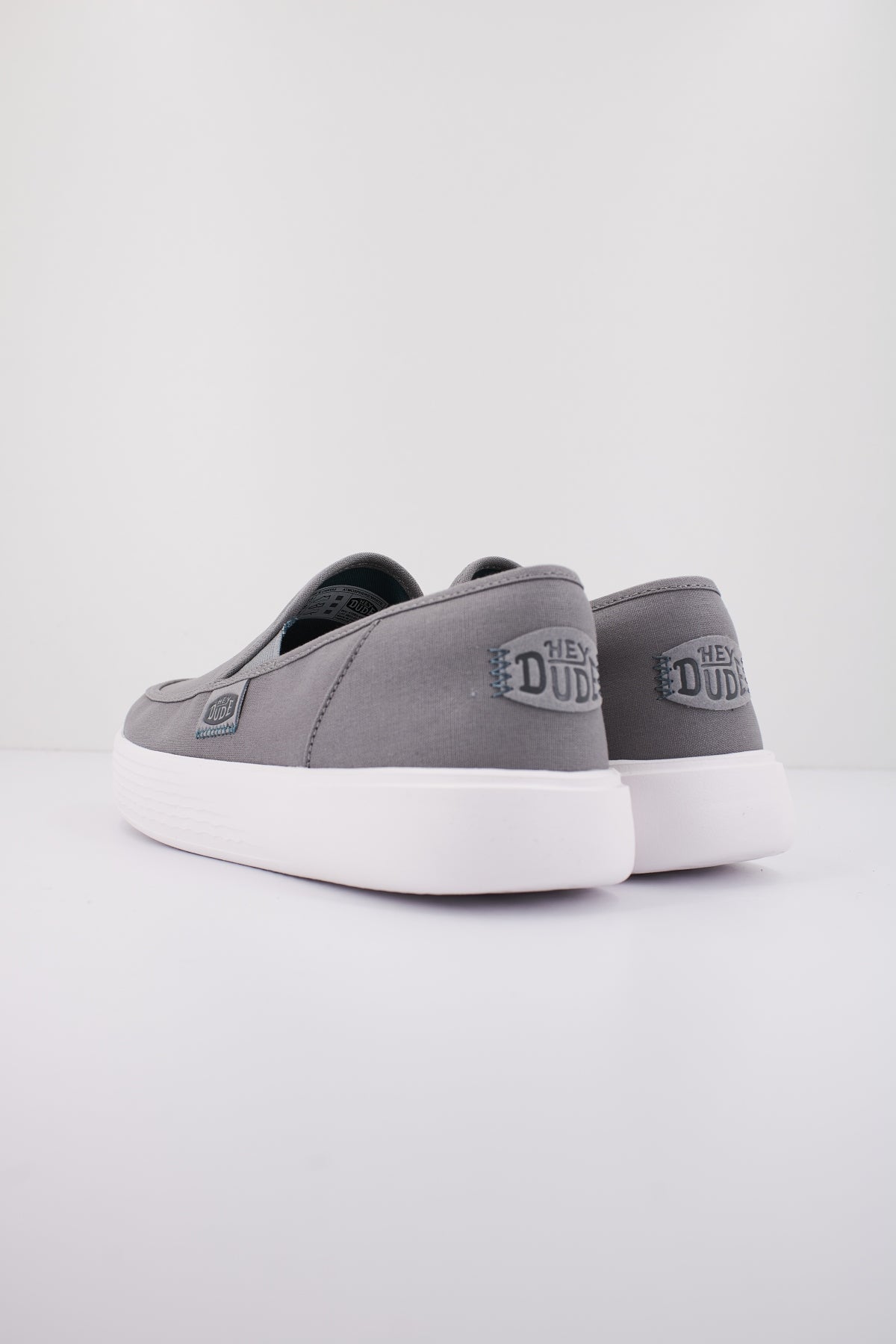 HEY DUDE SUNAPEE M CANVAS en color ATMFWHT (3)