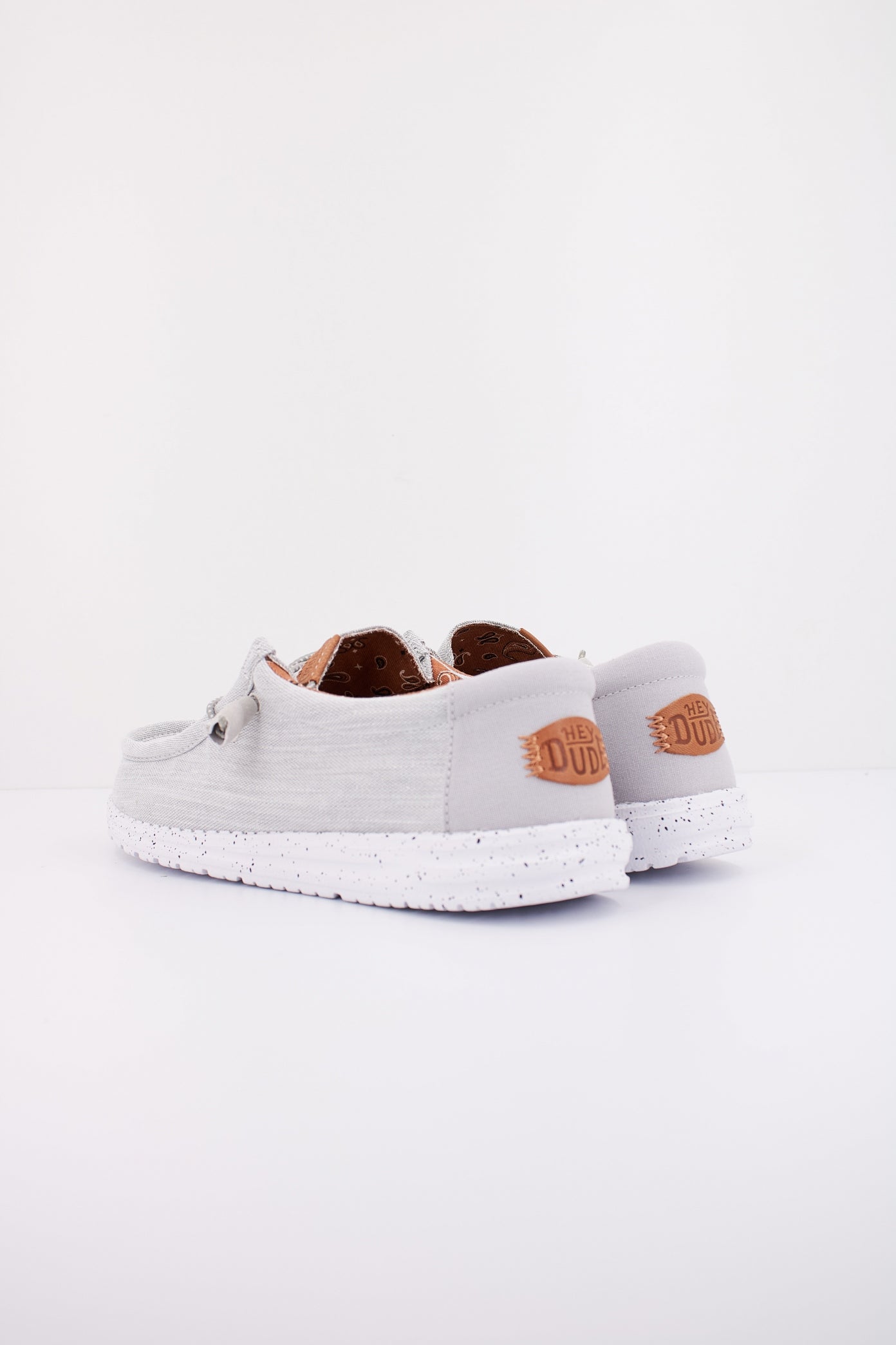 HEY DUDE WALLY WASHED CANVAS en color LGHTGRY (4)