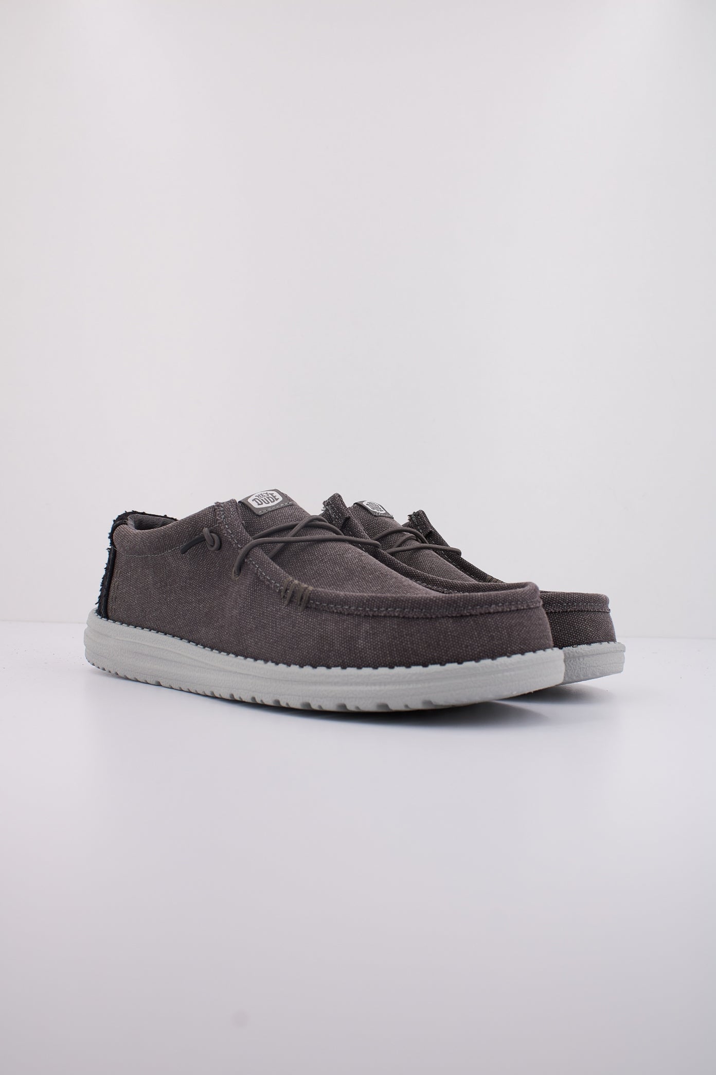 HEY DUDE WALLY WORKWEAR en color GRYBLK (2)
