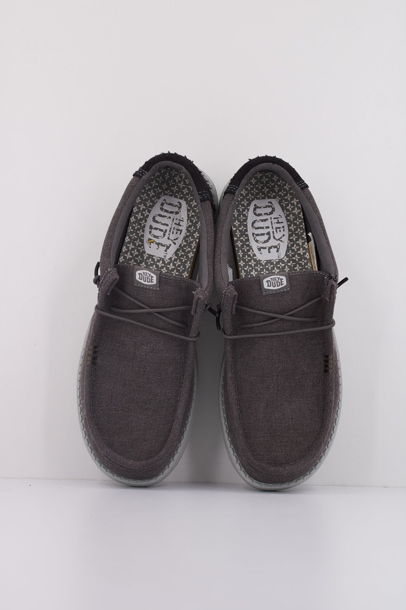 HEY DUDE WALLY WORKWEAR en color GRYBLK (3)