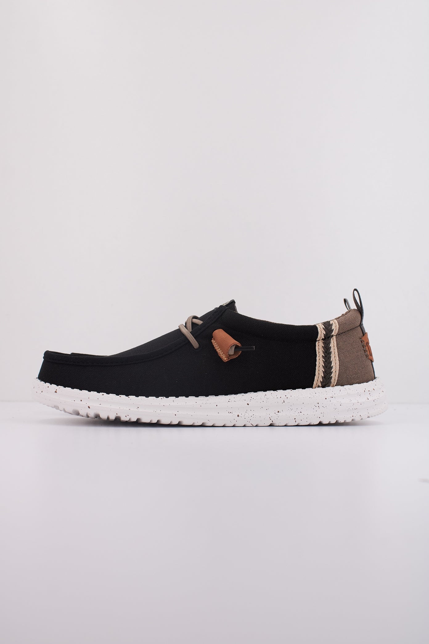 HEY DUDE WALLY SUMMER LINEN en color BLKWLN (1)