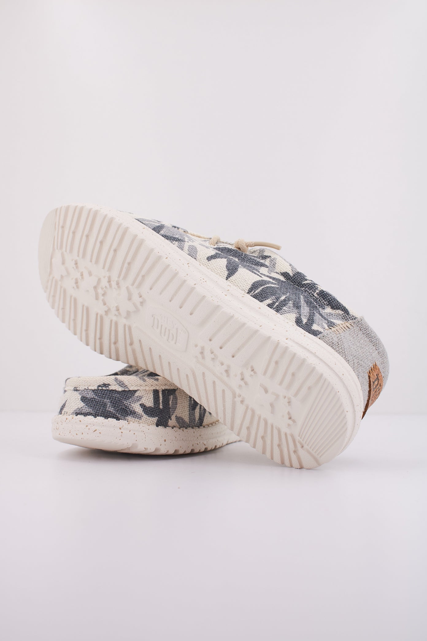 HEY DUDE WALLY PALM JUTE en color EGRBLU (5)