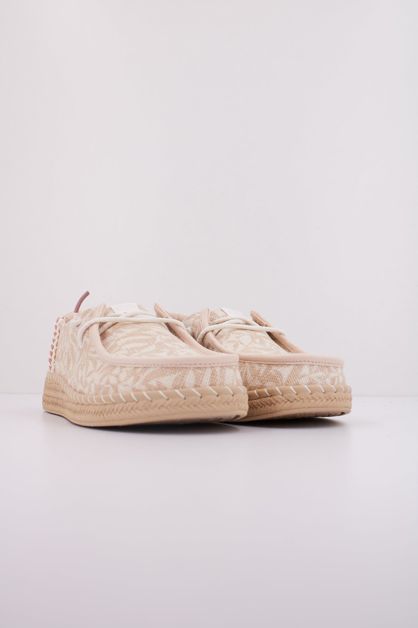 HEY DUDE WENDY ESPADRILLE RET en color PNKWHT (2)