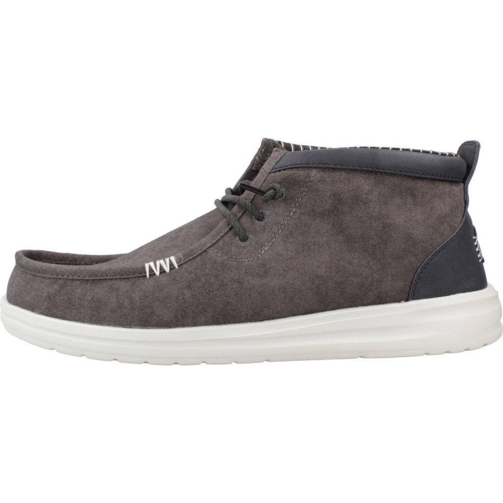 HEY DUDE WALLY MID GRIPR VIN en color BLACK (2)