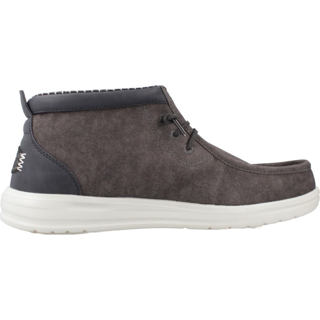 HEY DUDE WALLY MID GRIPR VIN en color BLACK (4)