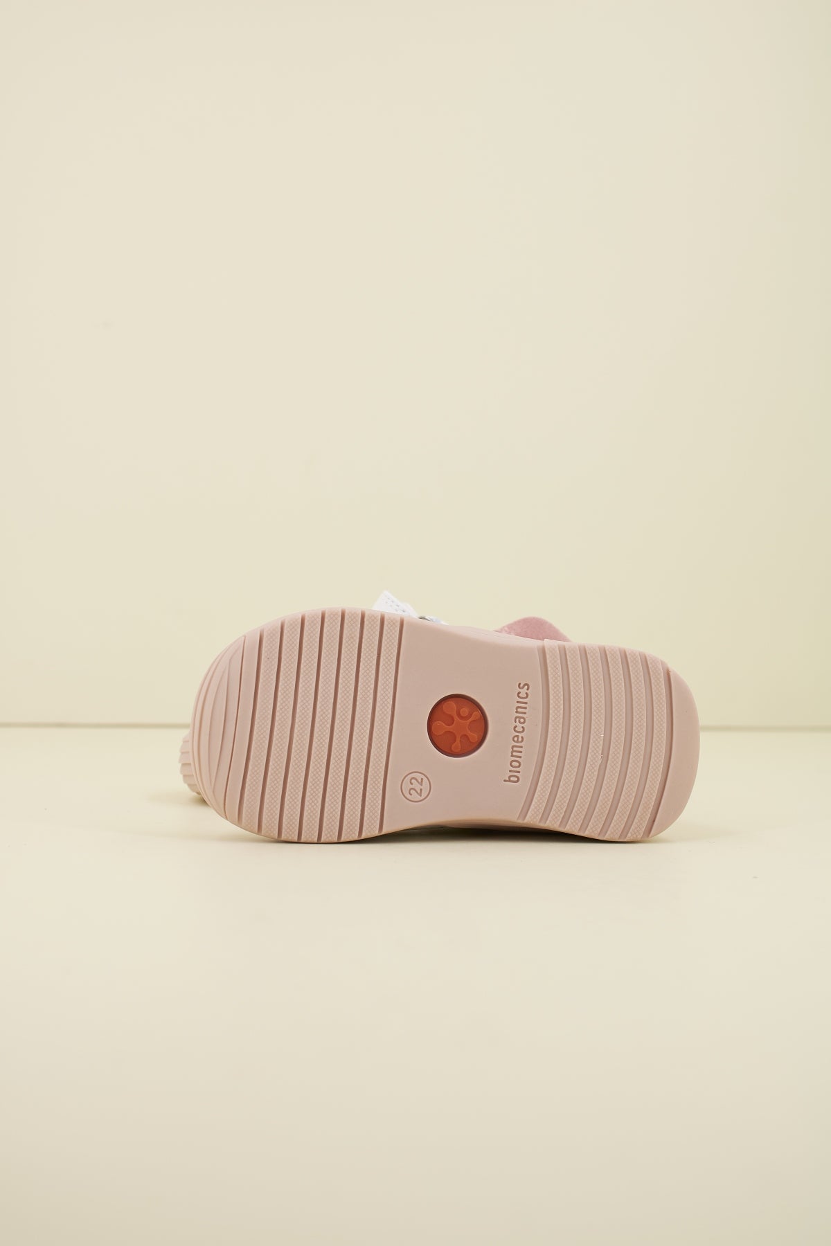 BIOMECANICS B en color BLANCO (4)