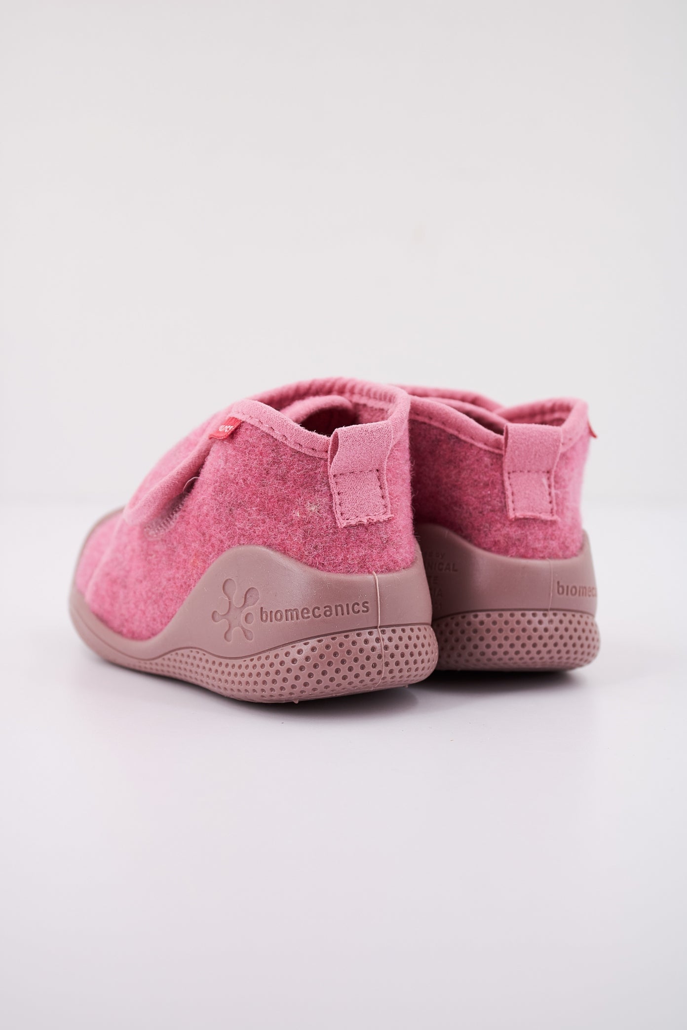 BIOMECANICS B en color ROSA (4)