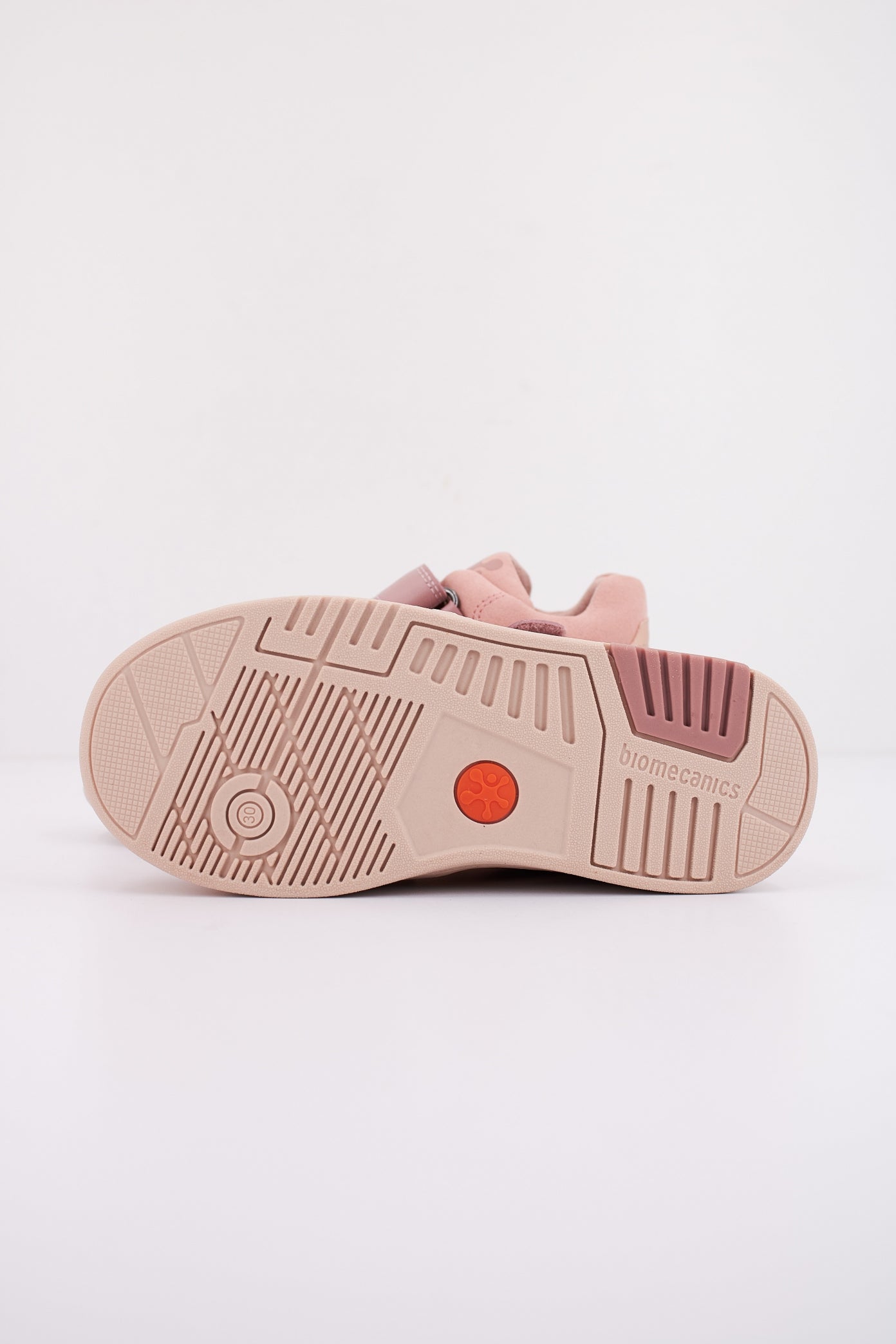 BIOMECANICS B en color KISS (5)