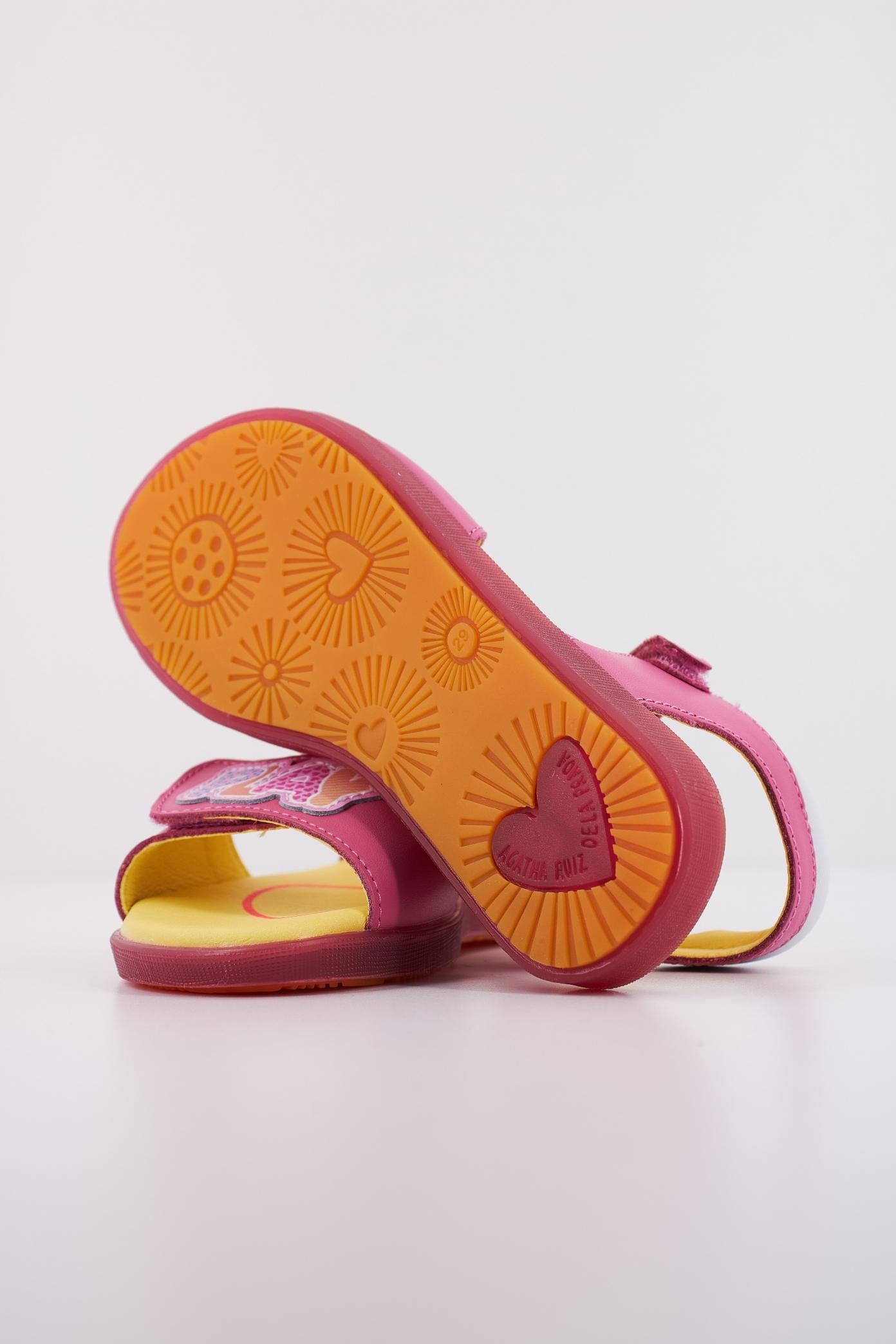 AGATHA RUIZ DE LA PRADA A en color ROSY (5)