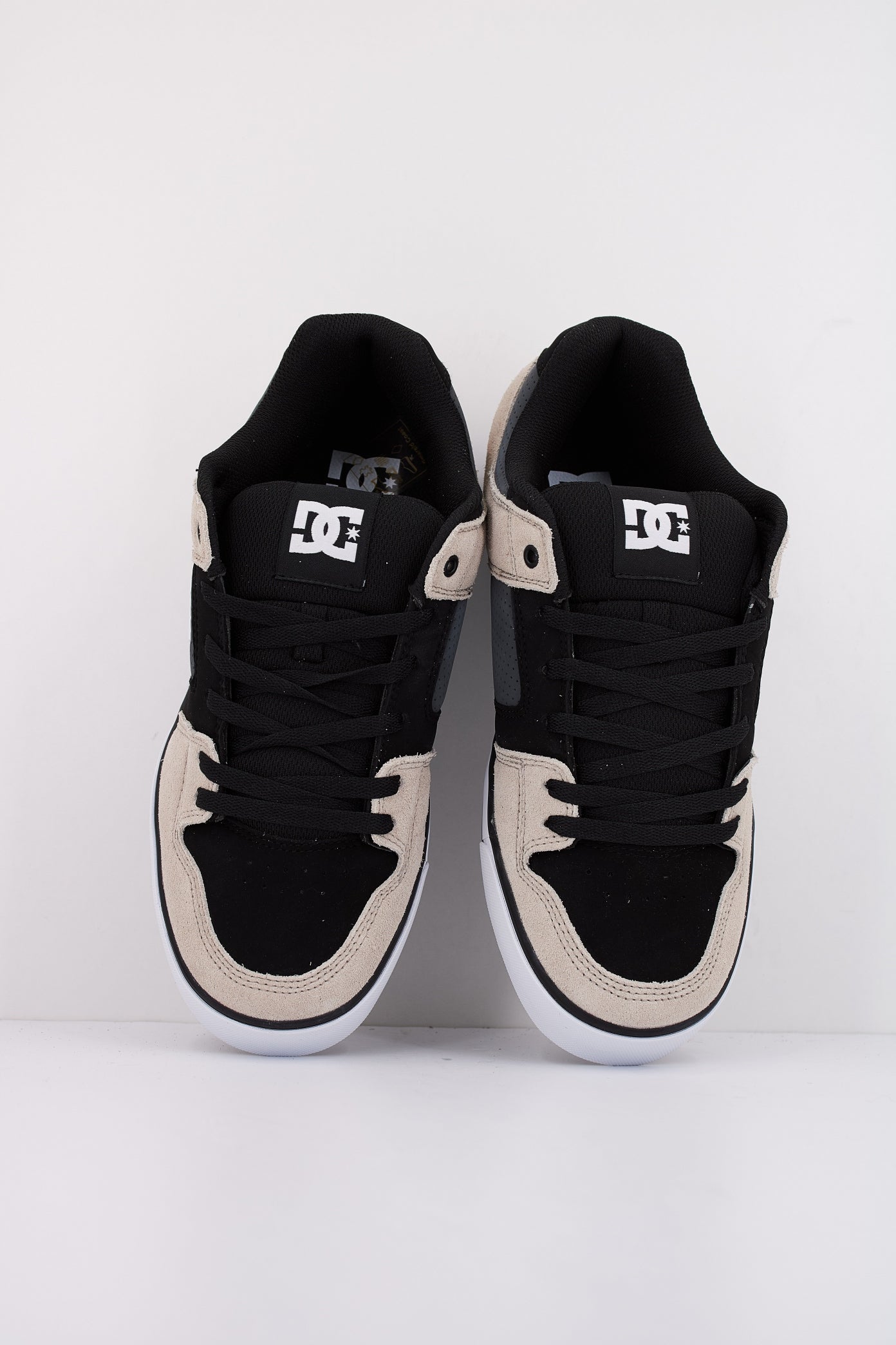 DC PURE M SHOE en color XKSC (3)