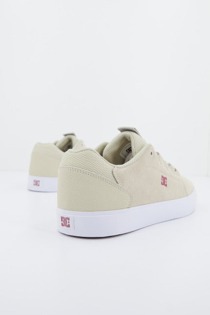 DC HYDE en color TR (4)