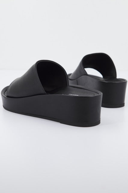 EQUITARE SYDNEY en color BLACK (3)