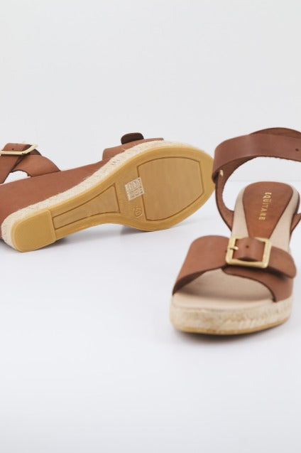 EQUITARE JONES en color TAN (2)