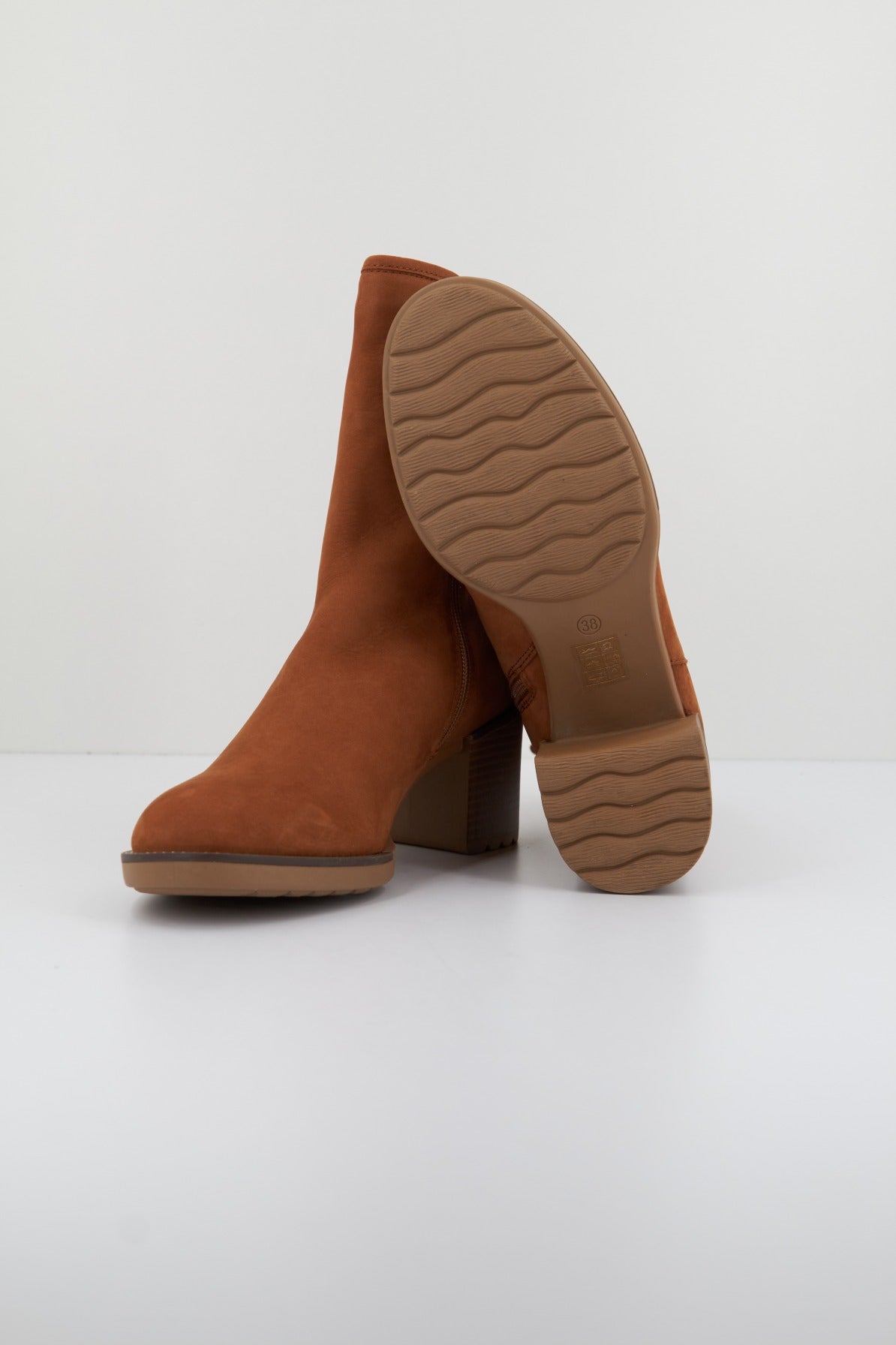 REGARDE LE CIEL ELLY en color CUERO (4)