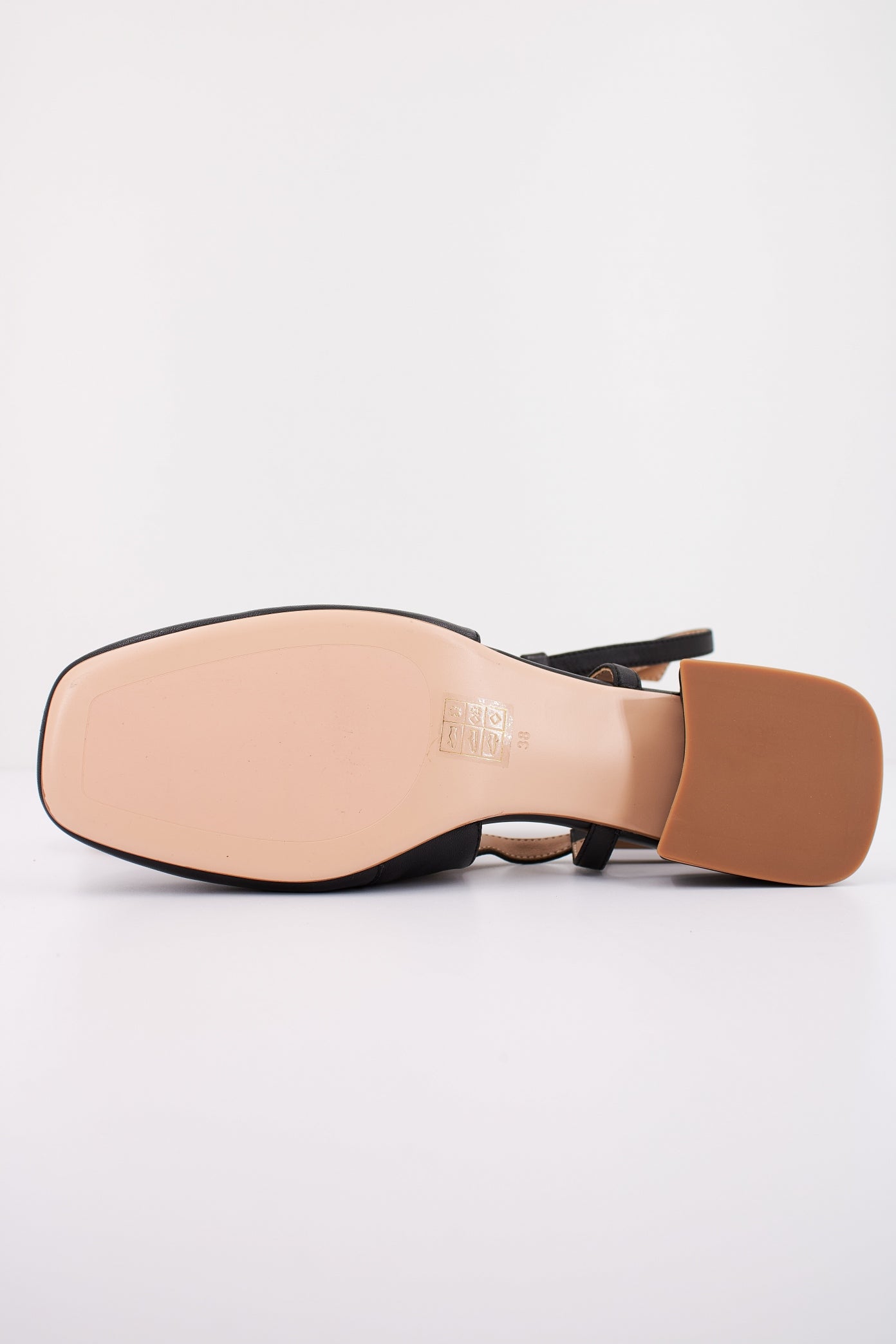 REGARDE LE CIEL LOLA en color BLACK (4)