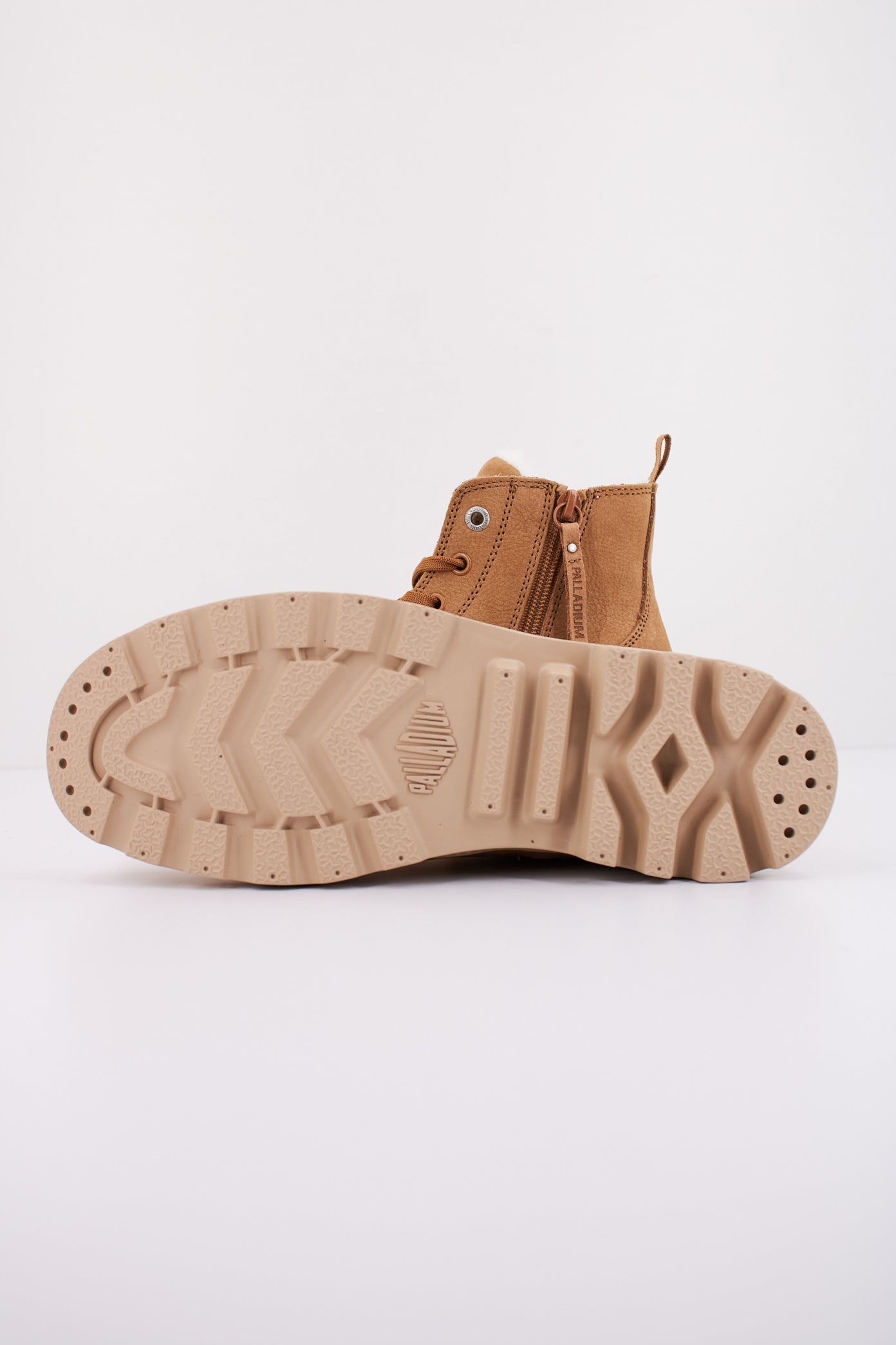 PALLADIUM PAMPA HI ZIP WL en color BROWN (5)