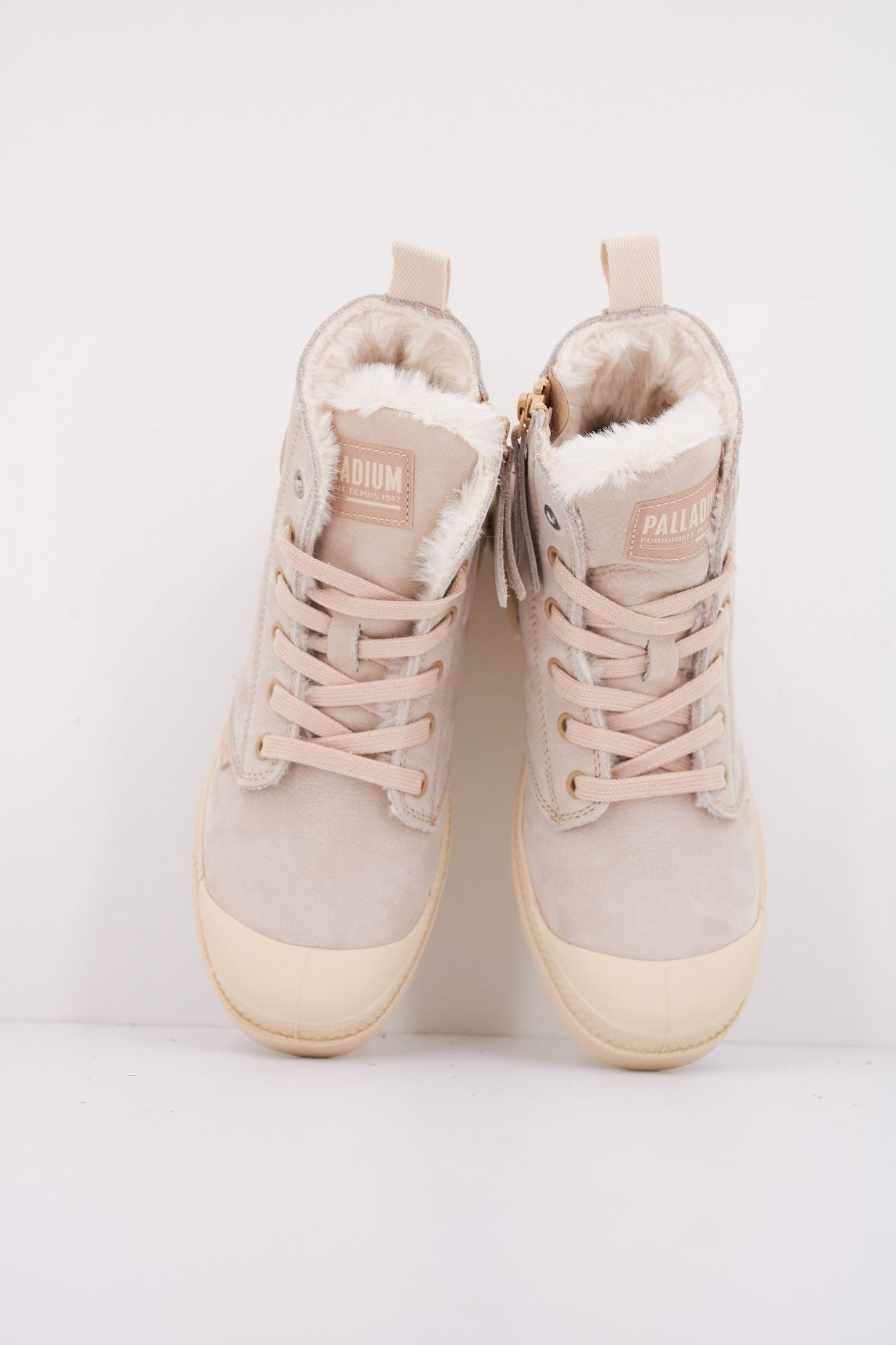 PALLADIUM PAMPA HI ZIP WL en color SAND (3)