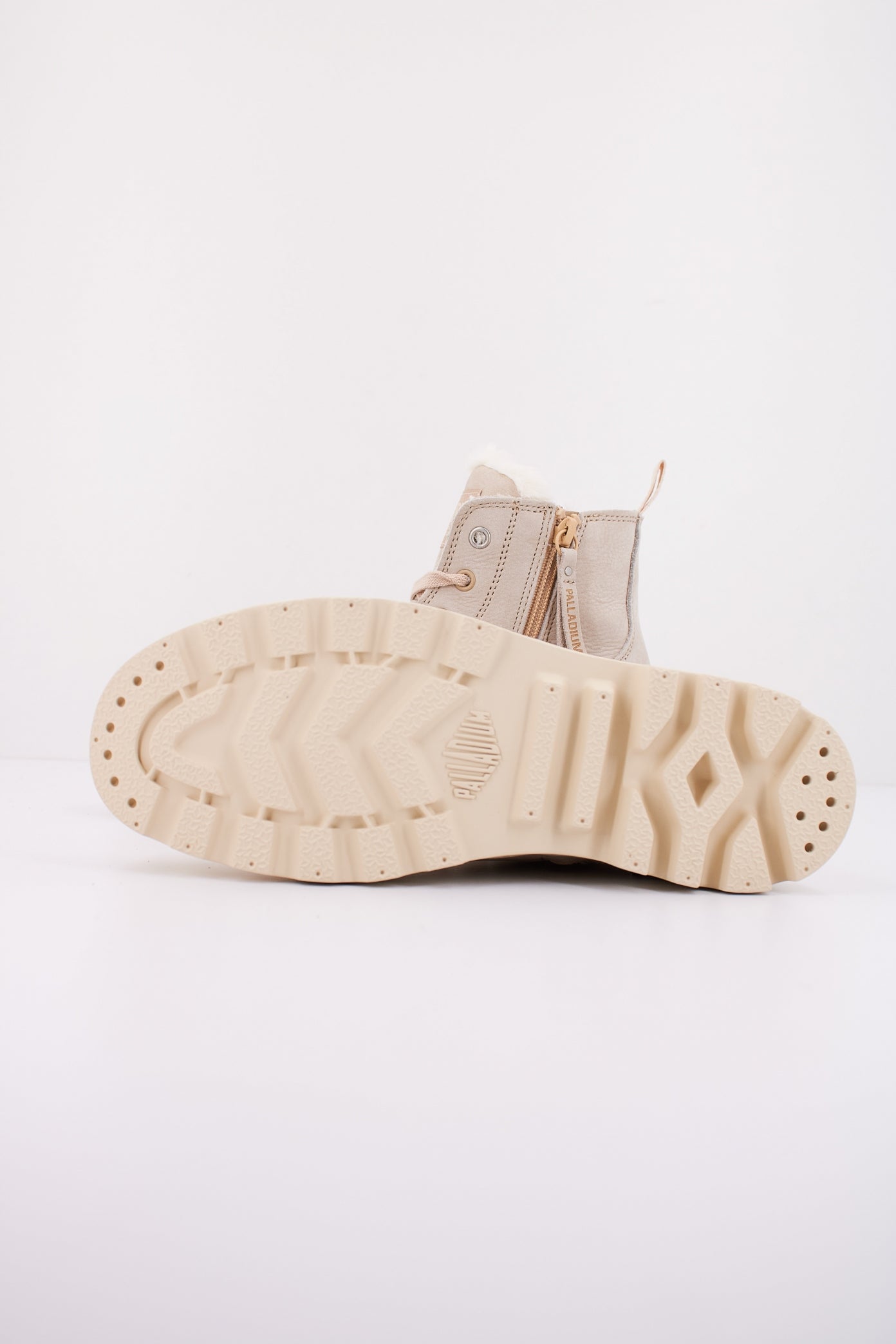 PALLADIUM PAMPA HI ZIP WL en color SAND (5)