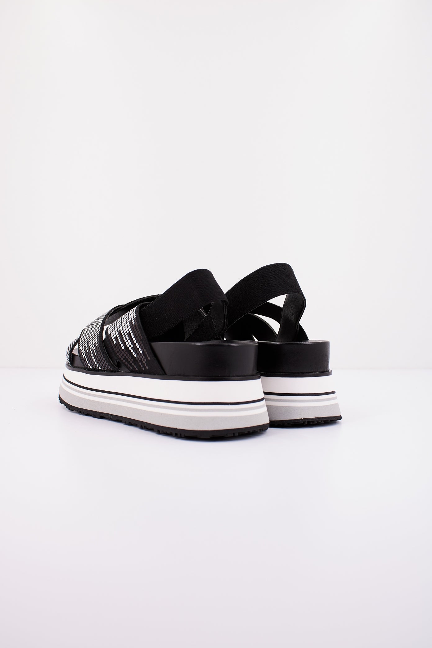 LIU-JO FRIDA en color BLACK (3)