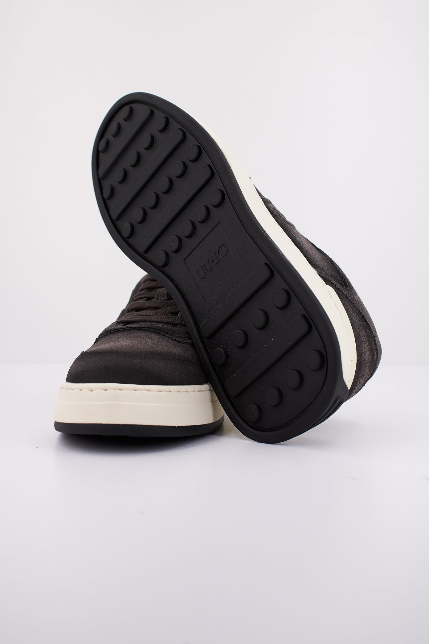 LIU-JO BOY en color BLACK (5)