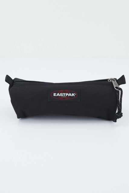 EASTPAK BENCHMARK SINGLE en color BLACK (1)