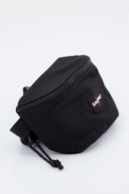 EASTPAK SPRINGER en color BLACK (2)