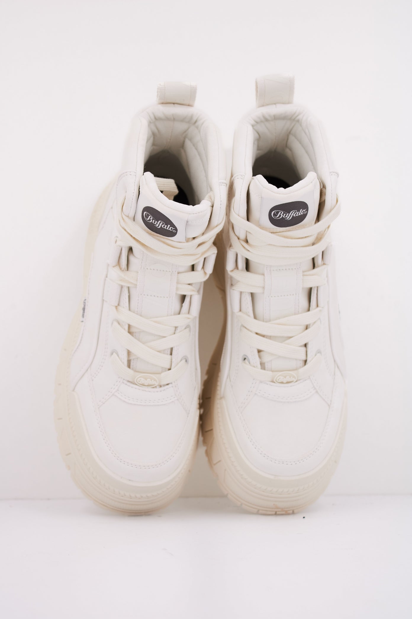 BUFFALO FUSION HYB MID en color WHITE (3)